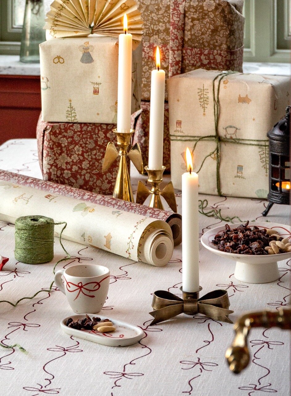 Candle Holder Tove Bow Antique Brass