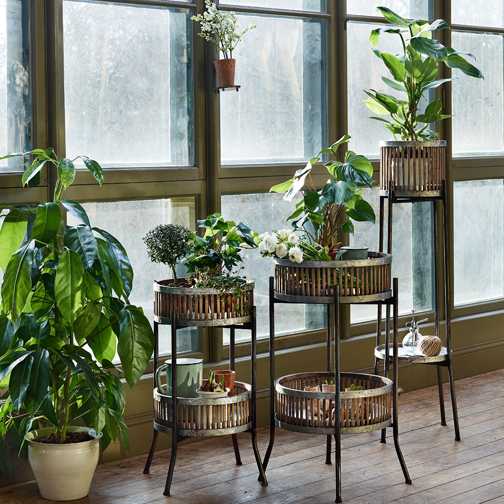 Baskets w. Stand Ida Medium