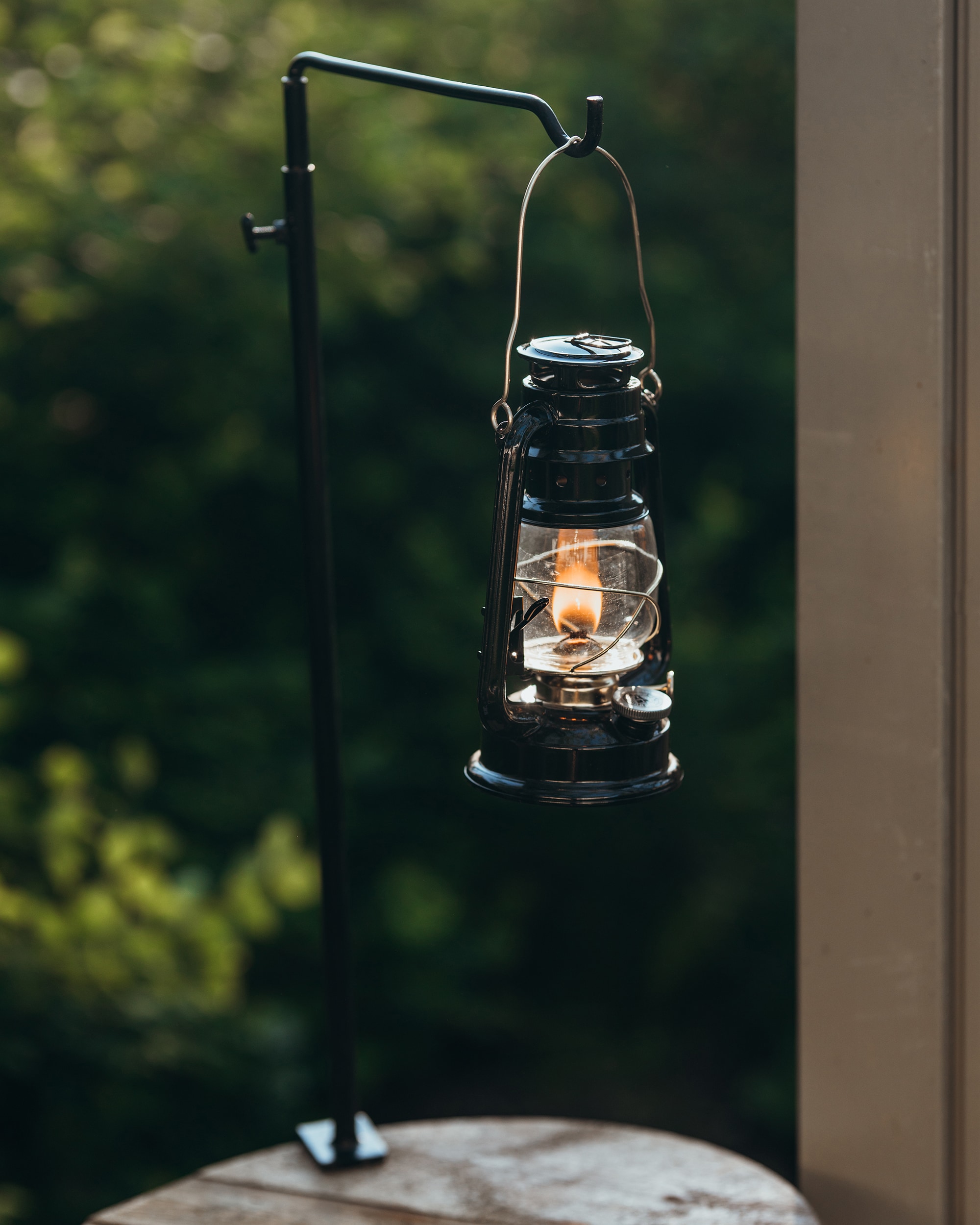 Table Stand for Lantern