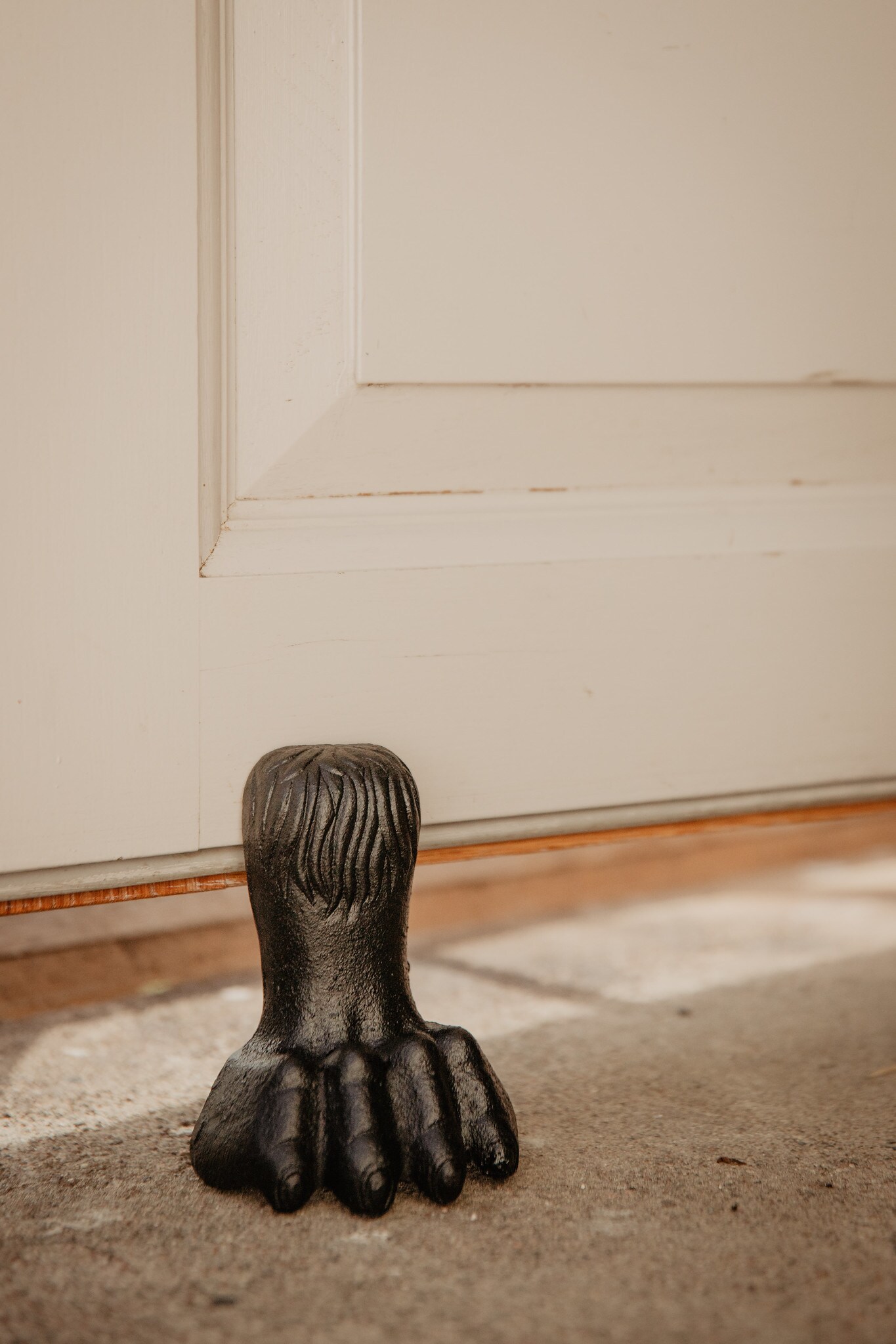 Door Stopper Paw Cast Iron Black