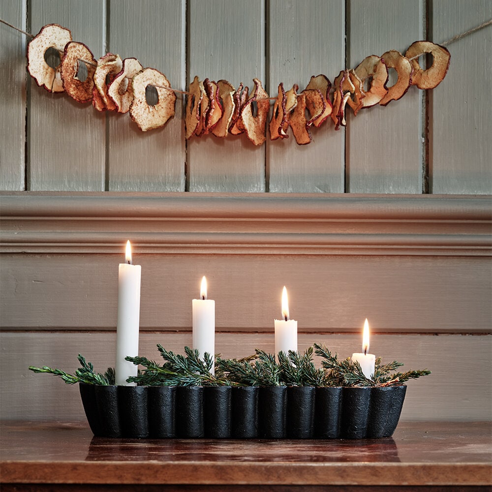 Bowl Oval w. Candle Holders Iron