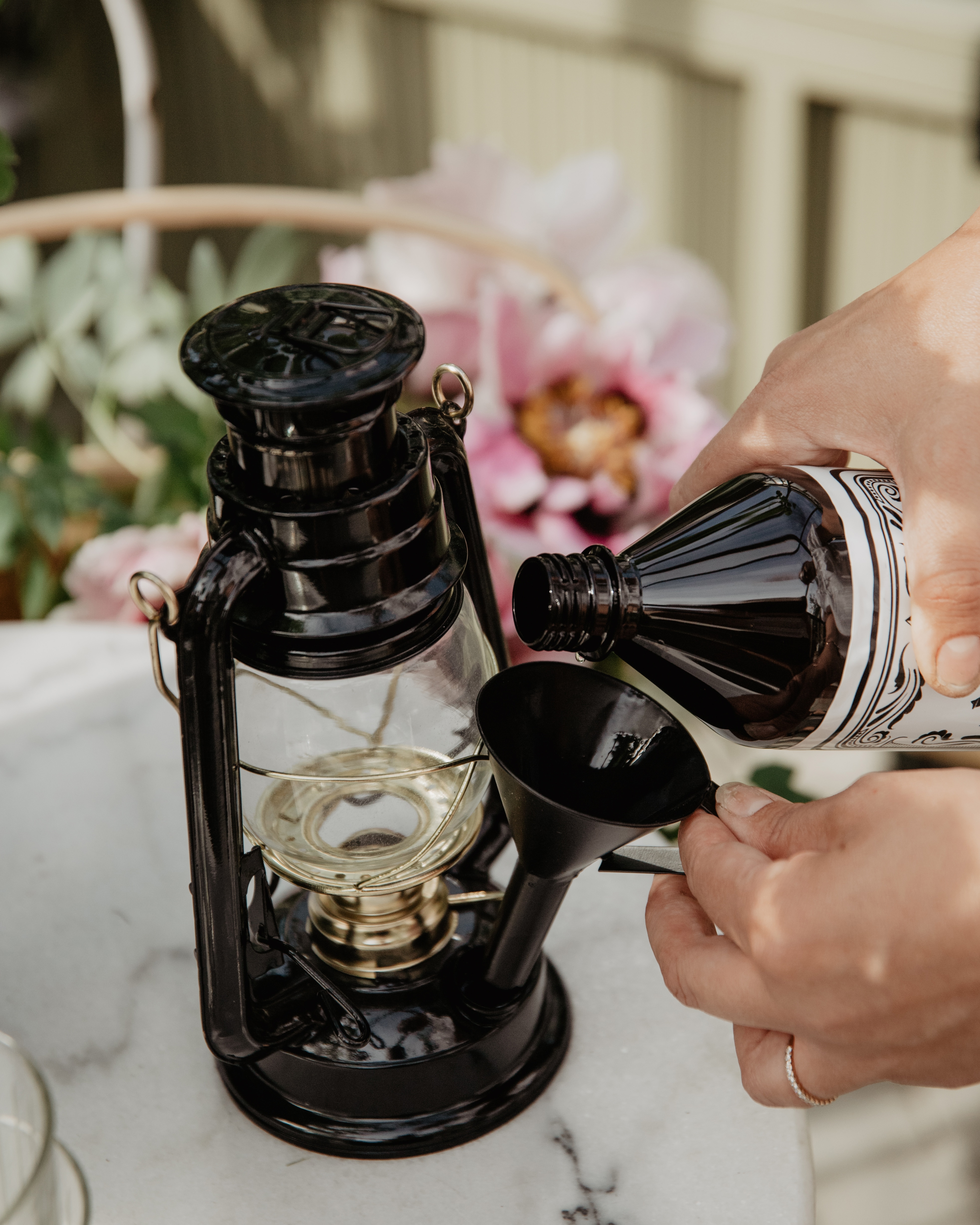 Hurricane Lantern Black/Brass Small