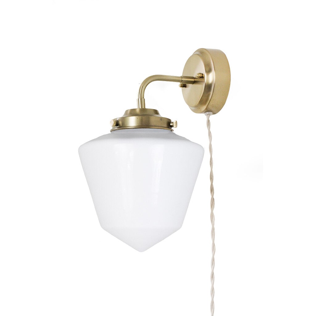 Vägglampa Signe Mässing/Opal Vit