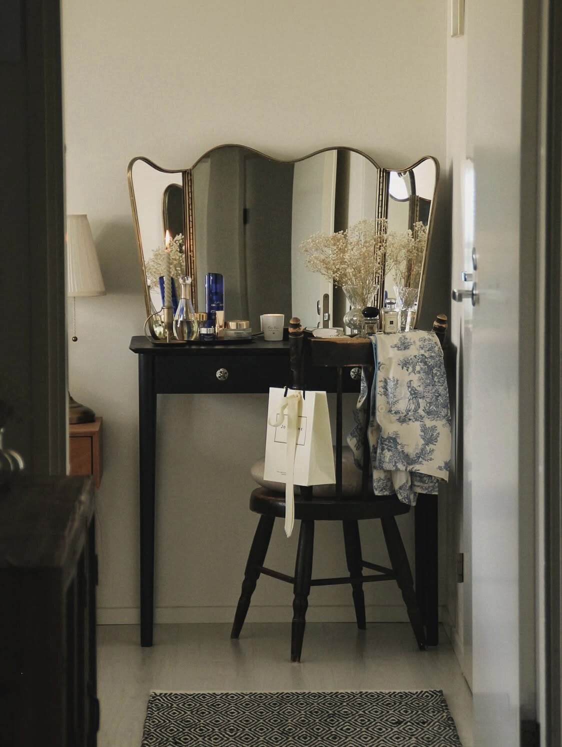 Tri-fold Mirror Jonna Antique Brass