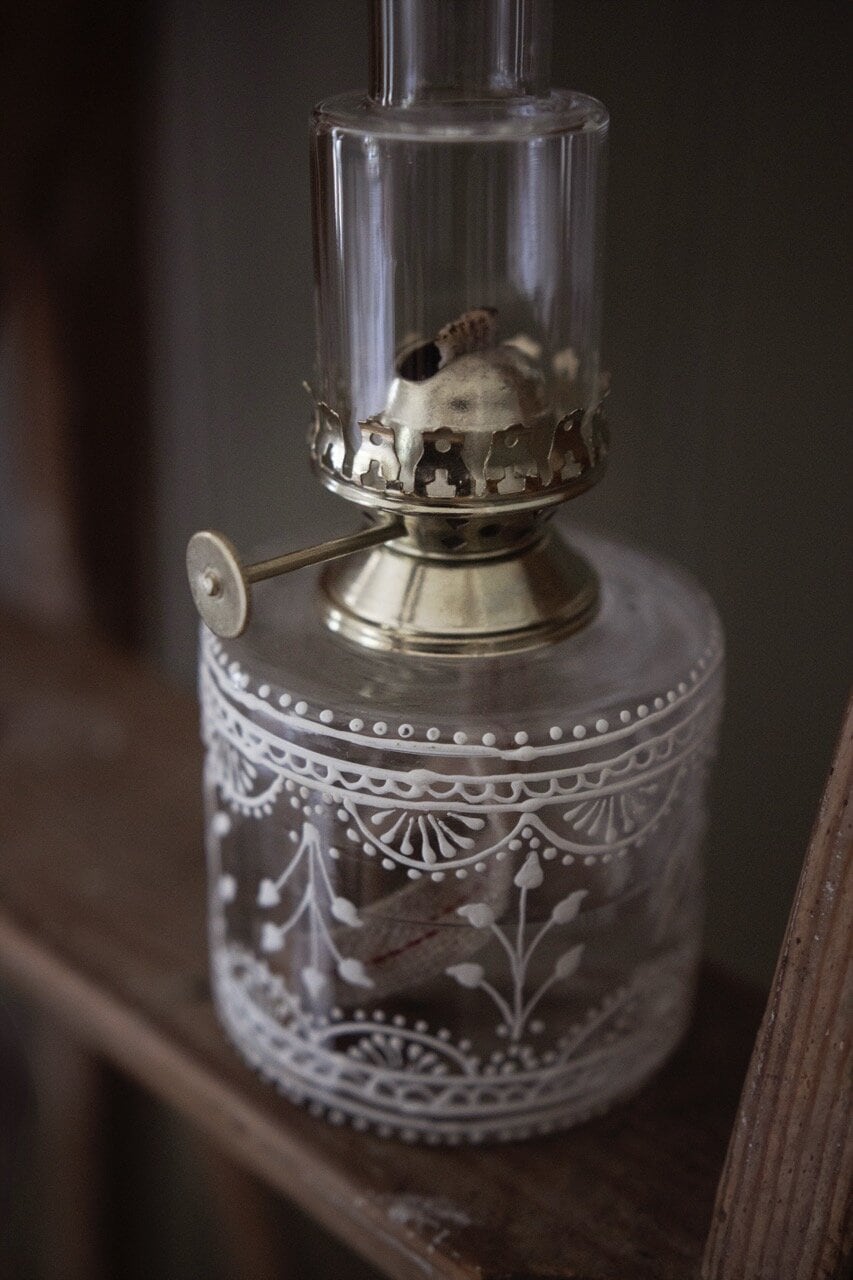 Fotogenlampa Marja Rak Vit Liten