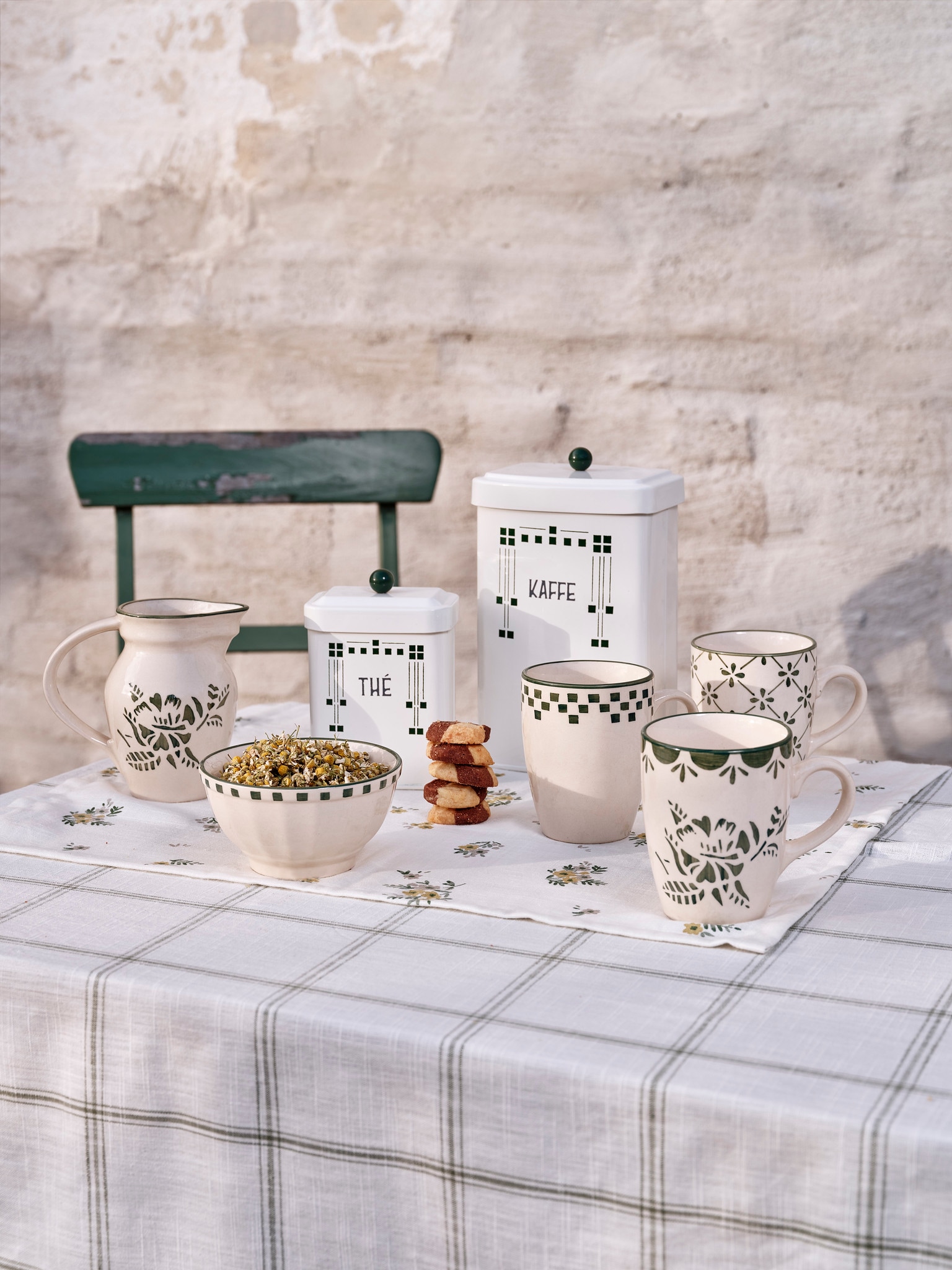 Mug w. Handle Marion Flower Green
