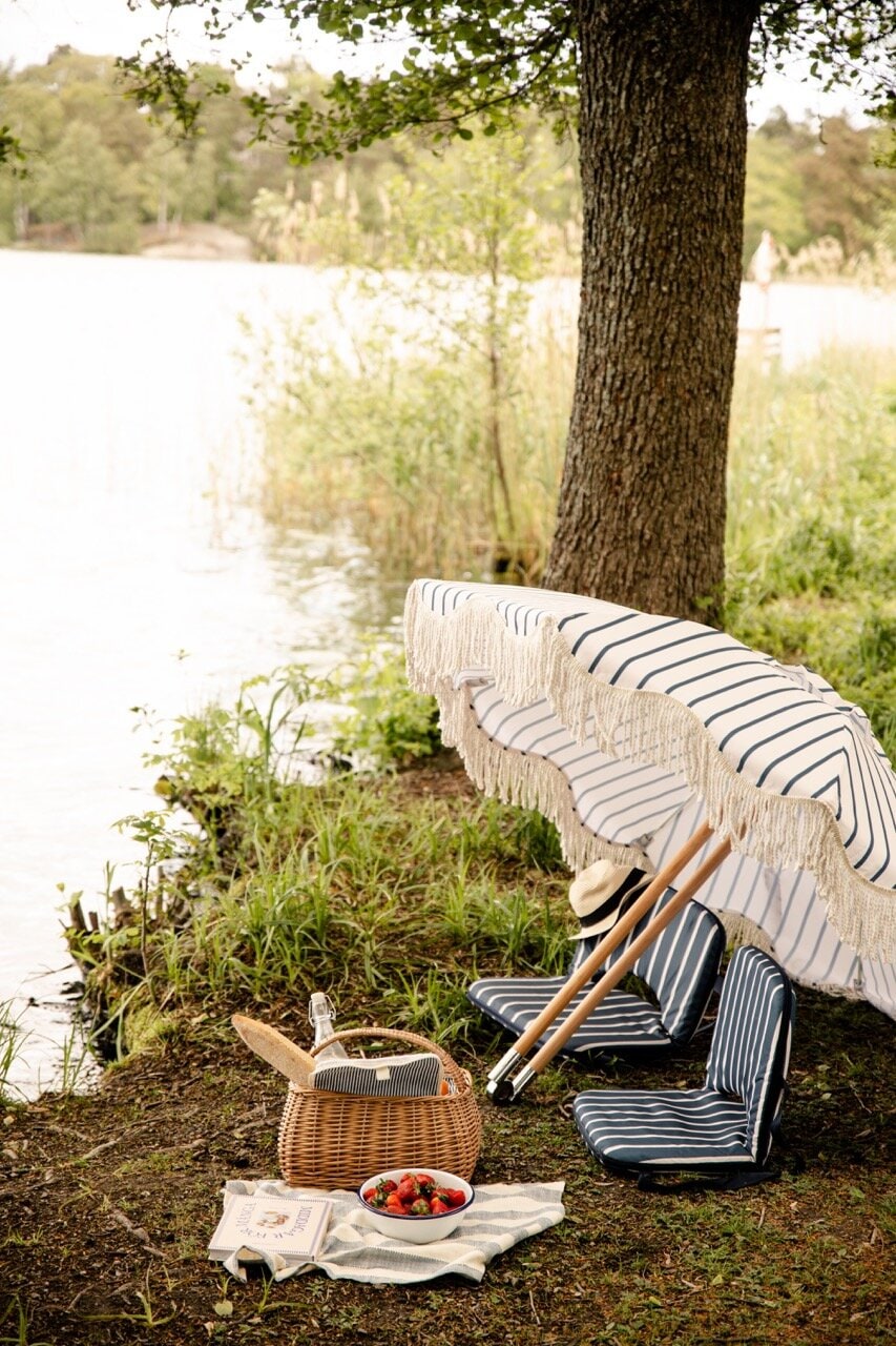 Folding Chair/Mat August Stripe Blue/White