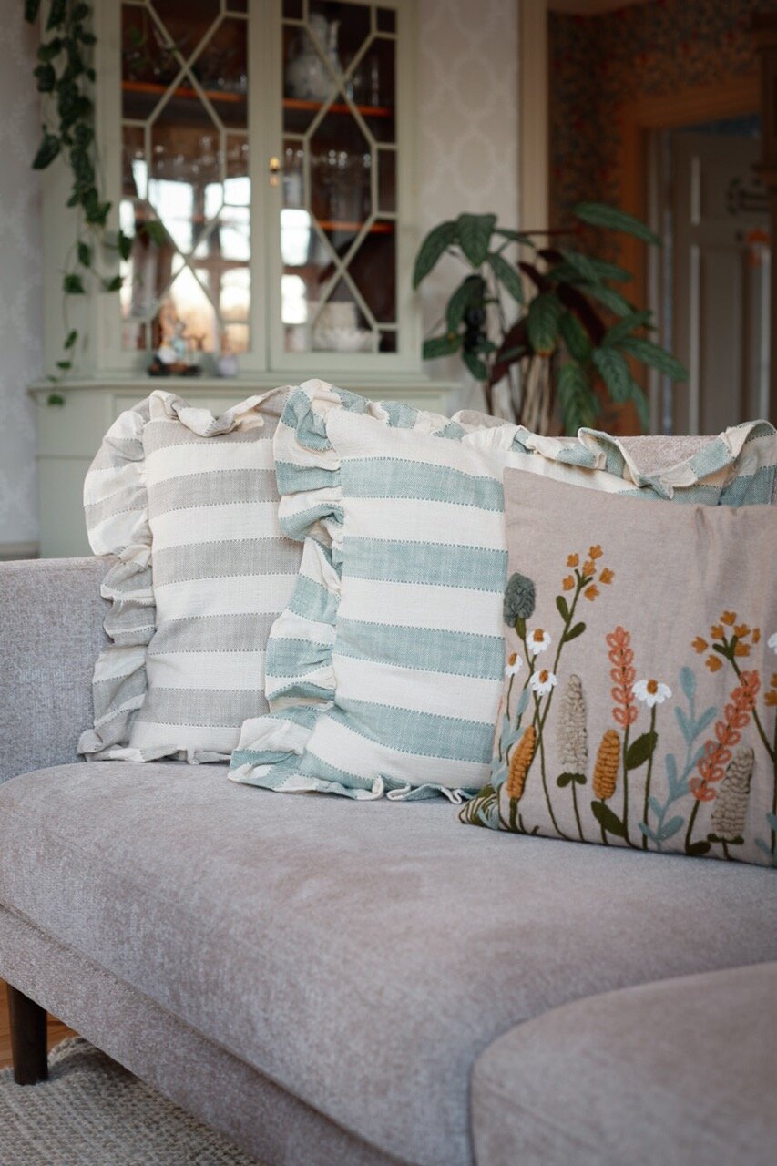 Cushion Cover Ida Stripe Beige/White
