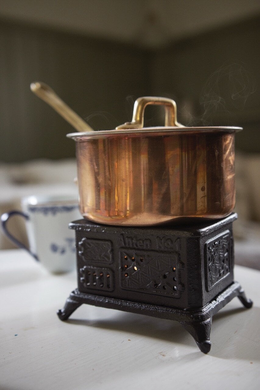 Mini Stove for Tealights Black