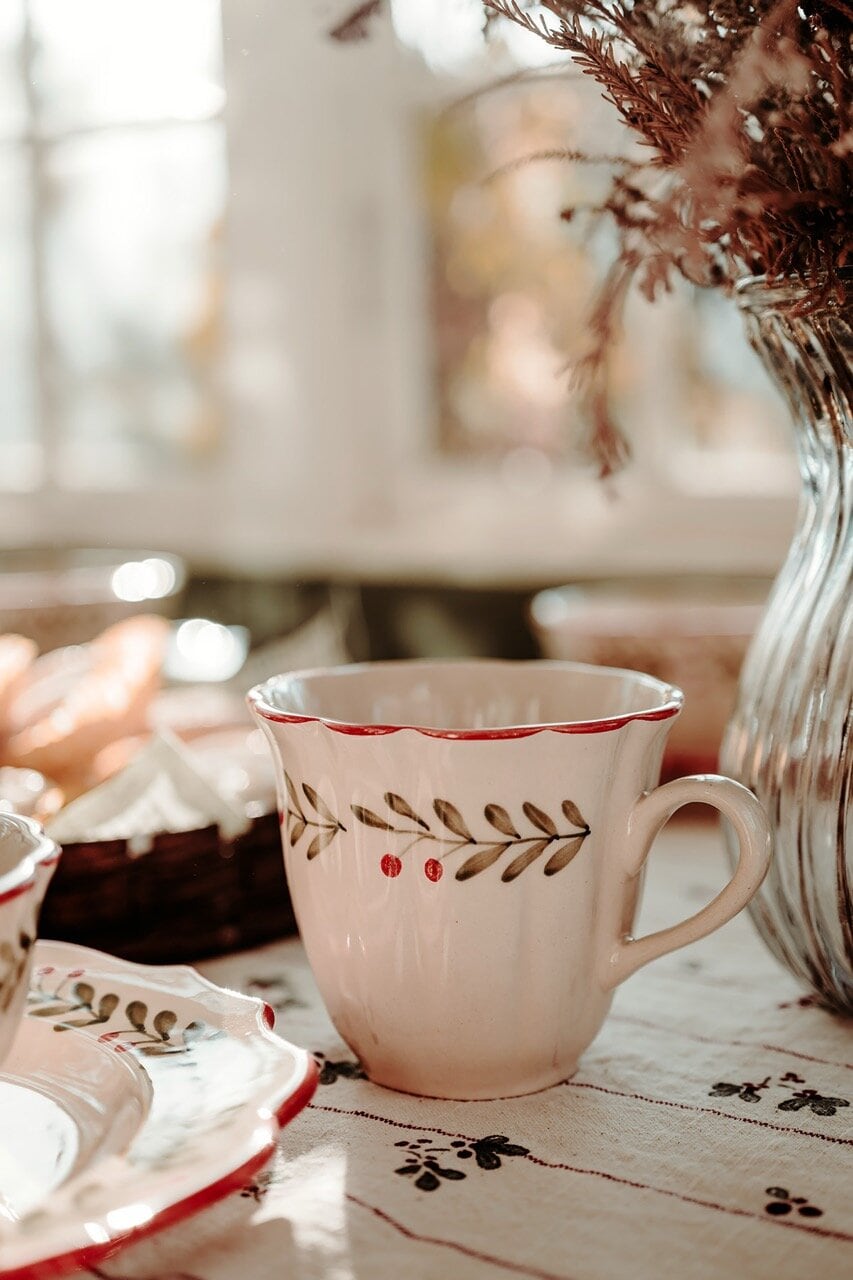 Mug Esther Lingonberry