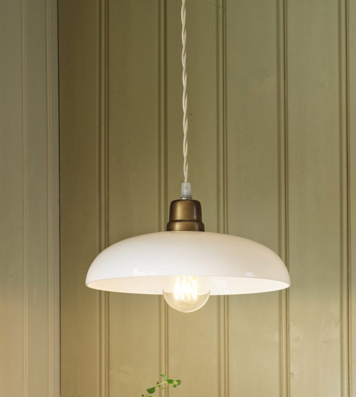 Pendant Sofia Antique Brass/White