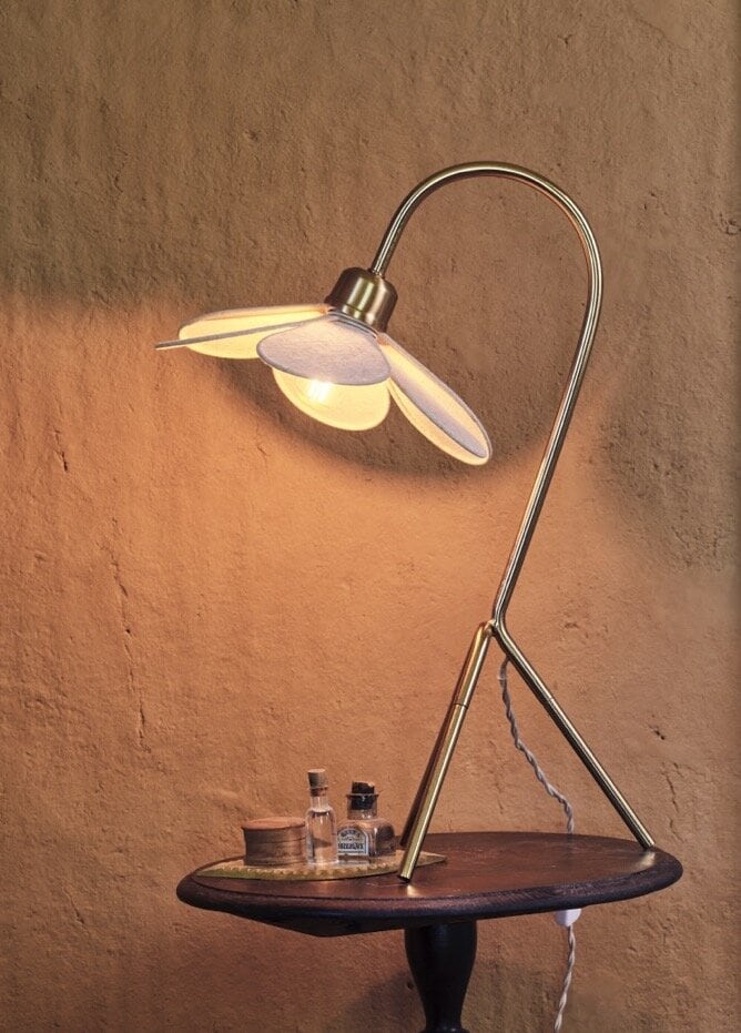 Bordslampa Daisy
