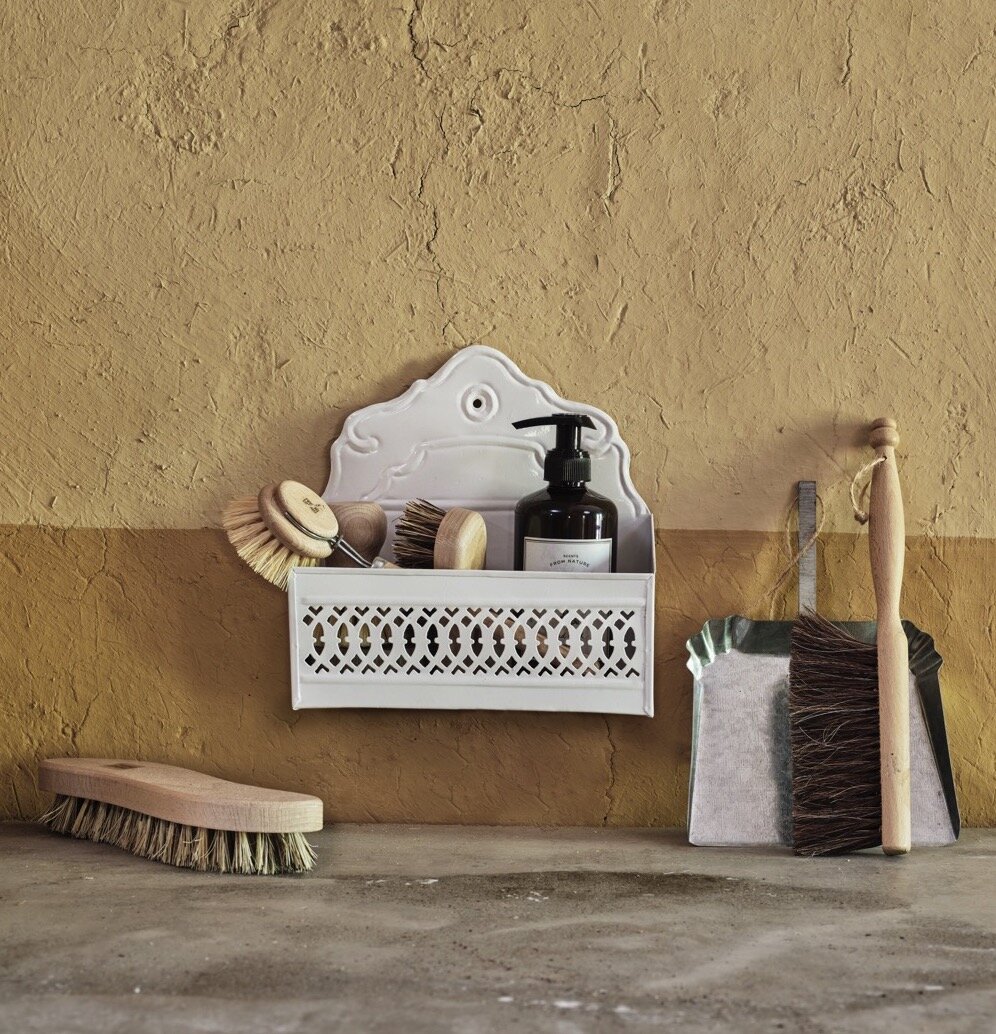Wall Box Hanna White
